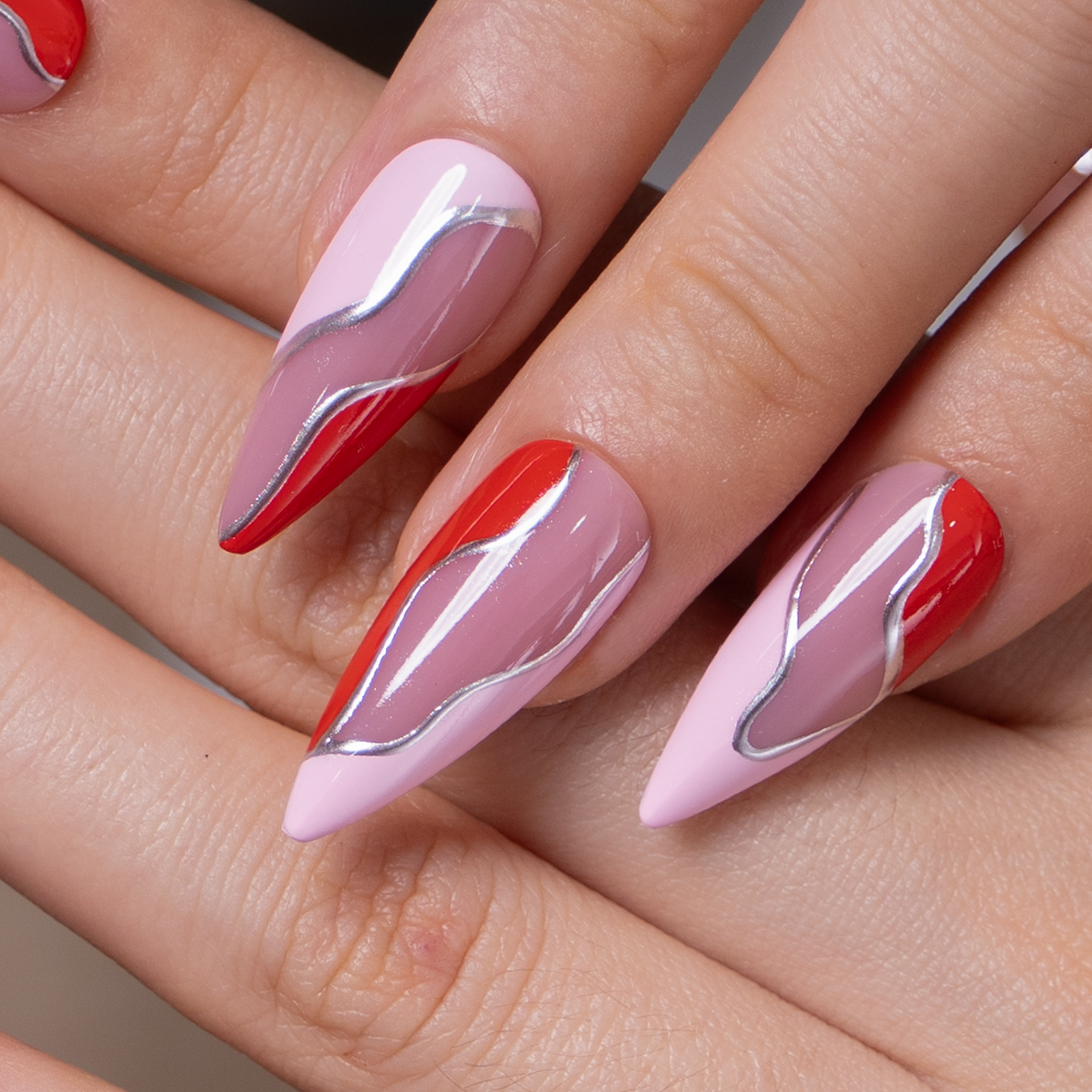 Designer’s Pick | Flame Curve  –  L Stiletto